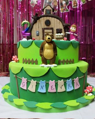 Torta scenografica Masha e Orso