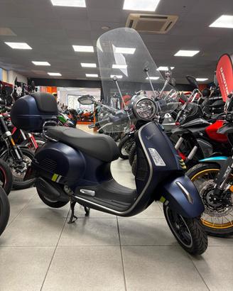 Vespa GTS 300 hpe SUPER TECH