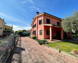 PORZIONE DI BIFAMILIARE A ROVOLON