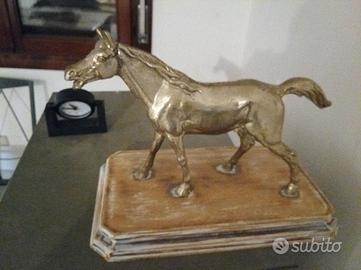 Scultura modello statua cavallo