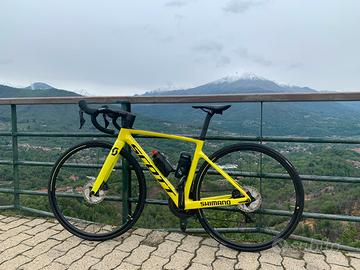 Scott Addict rc 30 yellow (telaio danneggiato)