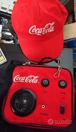 Borsetta stereo più cappellino Coca cola 
