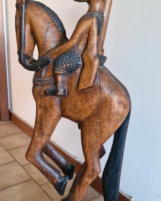 scultura in legno