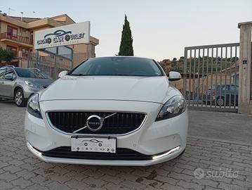 Volvo V40 D2 Business