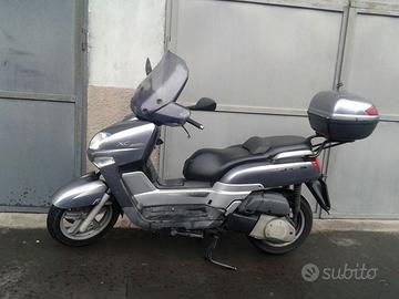 Scooter Yamaha XC 300 - 2006