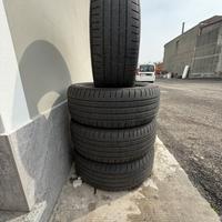 4 Gomme Bridgestone Turanza 235/55 R18 -