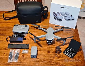 DJI AIR 2 S versione combo con vari accessori