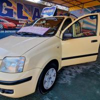 FIAT PANDA 1.2 BENZ. KM 125000 DA VETRINA