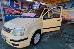 FIAT PANDA 1.2 BENZ. KM 125000 DA VETRINA