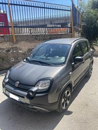 Fiat Panda 1.0 70cv S&S Hybrid City cross