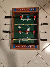 Biliardino da tavolo