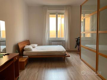 Stanza singola in appartamento condiviso