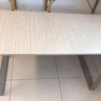 Scrivanie 120x60 design moderno in legno e metallo