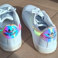 Adidas Stan Smith taglia 41 come NUOVO