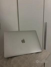 MacBook Air 13" 2020