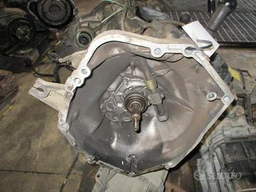 Cambio 4x4 daihatsu feroza 1.6 b 1992 hd 5 m