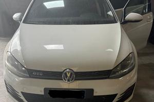 RICAMBI GOLF 7 DEL 2015 CC 2000 TDI SIGLA CUN