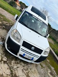 Fiat Doblo con pedana disabili