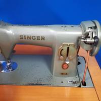 Macchina da cucire Singer 15M con mobiletto