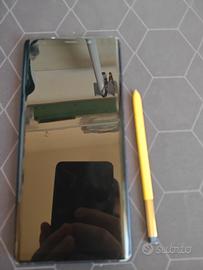 Samsung Galaxy Note 9 con S pen