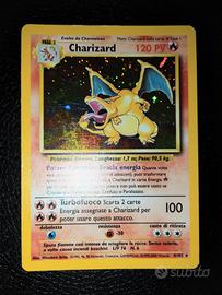Carta Pokemon Charizard set base Unlimited ita