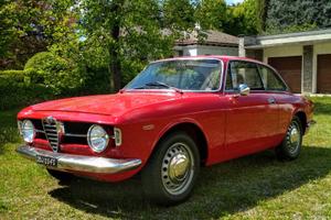 Alfa romeo GT 1300 Junior - Scalino