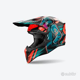 Casco Airoh Wraap Cyber Orange Gloss 2024