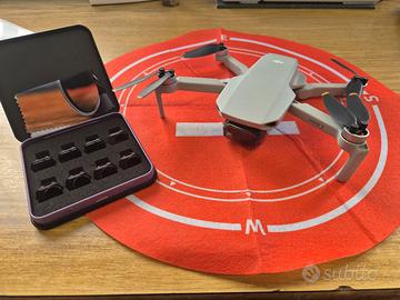 Dji Mini 2 + accessori e ricambi 