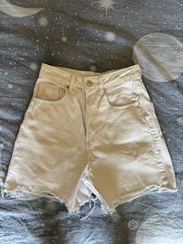 pantaloncini bianchi