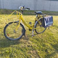 Vecchia Bici con portapacchi ex PT