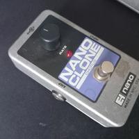 Electro Harmonix pedale per chitarra Nano Clone