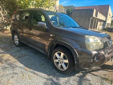 Nissan X-Trail 2.0 dCi 150CV LE