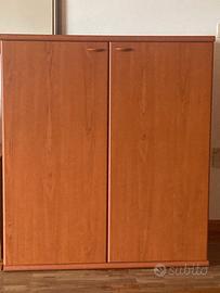 Mobile guardaroba a due ante