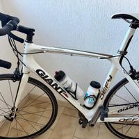 Bici da corsa Giant Defy ADVANCED Tg. L