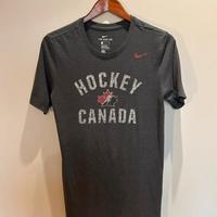 T-shirt the nike tee