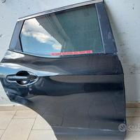 NISSAN QASHQAI 2016 porte disponibili