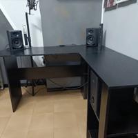 Scrivania angolare nera