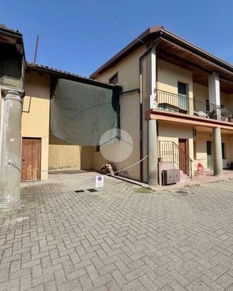 2 LOCALI A ORZIVECCHI