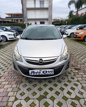Opel Corsa 1.2 5 porte Club