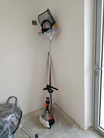 decespugliatore a scoppio 