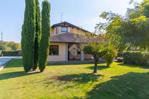 BIFAMILIARE A CAMPEGINE