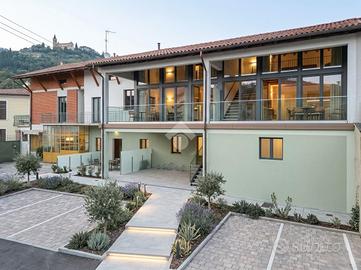 CASA DI CORTE A PROVAGLIO D'ISEO