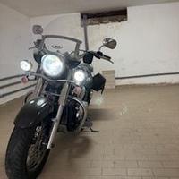KAWASAKI VN 900 CLASSIC