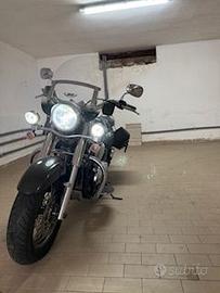 KAWASAKI VN 900 CLASSIC