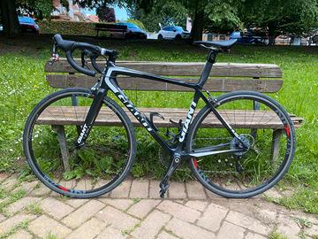 Bici GIANT TCR Advance carbonio