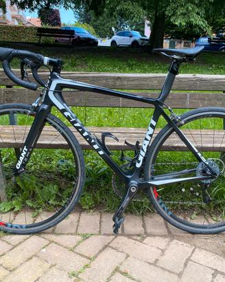 Bici GIANT TCR Advance carbonio