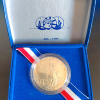 Moneta in argento 1$