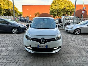 Renault Scenic XMod NAVIGATORE 1.5 dCi 95CV Limite