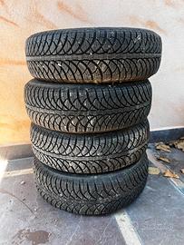 4 Gomme Invernali Fulda 165/60 R15