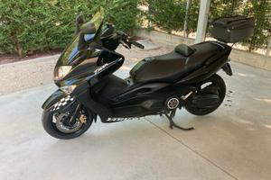 Yamaha T Max 500